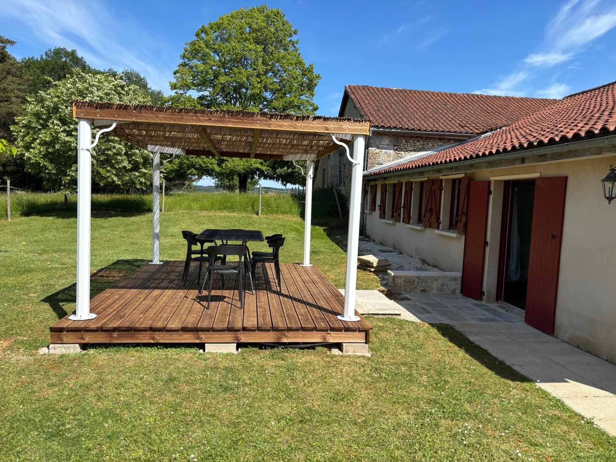 Charmant Logement Entier A La Campagne Sencenac-Puy-de-Fourches Luaran gambar